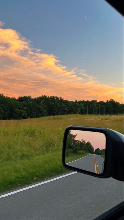 Driving In Summer Aesthetic, Driving In The Summer, Aesthetically Pleasing Photos, Driving In Countryside, Summer Midwest Aesthetic, Summer Drives Aesthetic, Summer Driving Aesthetic, Summer Drive Aesthetic, Driving Aesthetic Summer