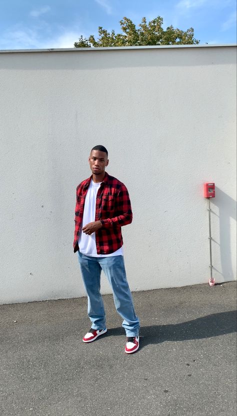 Red Air Jordans Outfit Men, Red Shoe Outfits Men, Red Jordans Outfit Men, Aj1 Chicago Outfit, Jordan 1 Low Red Outfit, Air Jordan 1 Outfit Men Fashion Styles, Red Jordan 1 Outfit Men, Red Sneakers Outfit Mens, Jordan 1 Patent Bred Outfit