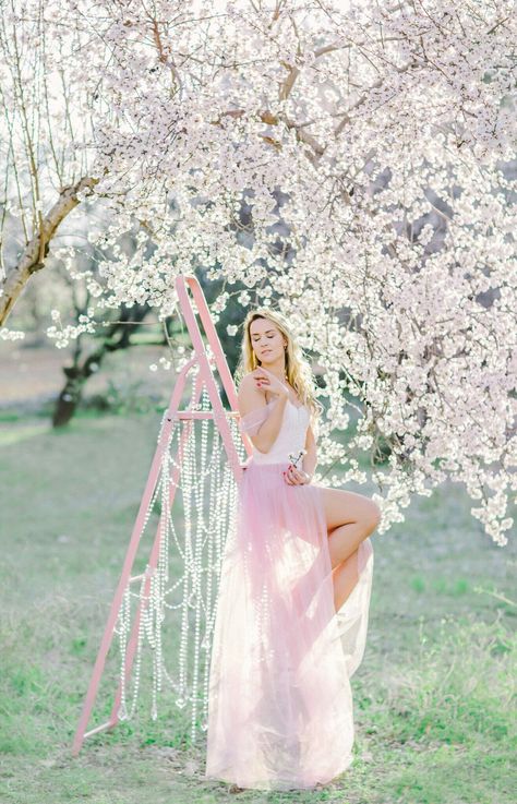 Bride morning, boudoir photosession Floral Ladder Photoshoot, Cherry Blossom Tree Photoshoot, Cherry Blossom Photography Photo Shoot, Cherry Blossom Editorial, Garden Boudiour, Photoshoot Studio, Creative Photoshoot Ideas, Spring Photos, Spring Photography