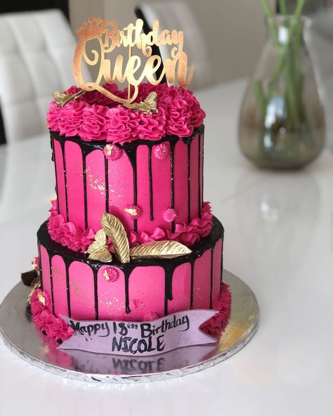 Pink And Black Two Tier Cake, Pink Black And White Birthday Cake, Pink Gold And Black Cake, Pink Black And Silver Birthday Cake, Black And Hot Pink Birthday Party, Hot Pink And Black Birthday Cake, Hot Pink And Gold Cake, Black And Pink Cake Birthdays, Hot Pink And Black Cake