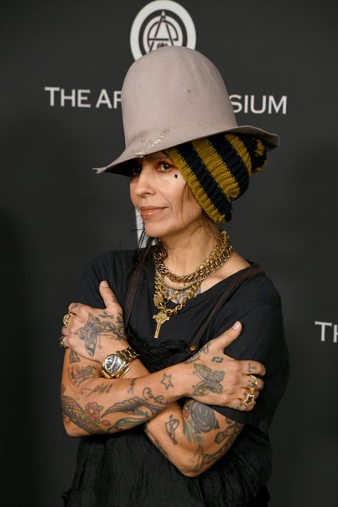 Lp Singer, Linda Perry, Sirens, Top 100, Singer Songwriter, Songwriting, Blonde, Hats, How To Wear