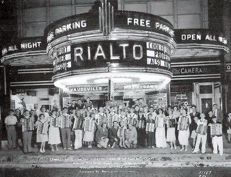 Rialto Theatre - The corner of Saginaw St and Union St. Theater Marquee, Royal Theatre, Vintage Movie Theater, Movie Marquee, Vintage Cinema, Ticket Office, Flint Michigan, Cinema Ticket, Movie Theaters