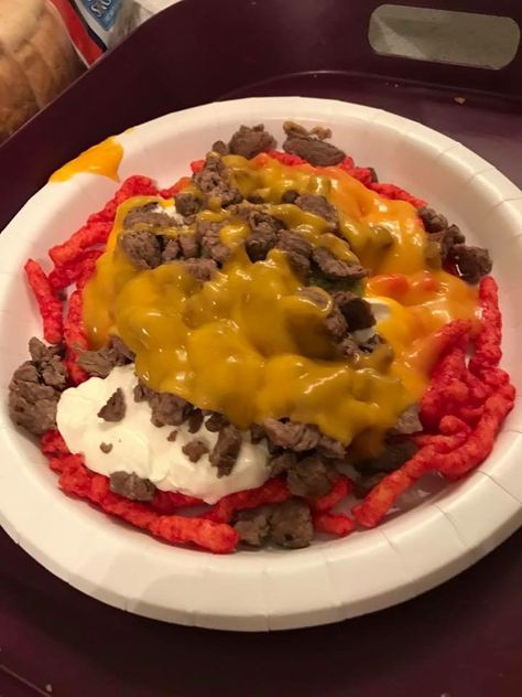 Hot Cheetos, taco meet, cheese and sour cream!! Hot Cheeto Food Ideas, Hot Cheeto Food Combos, Hot Cheetos Nachos, Hot Cheetos Food, Hot Cheetos Chicken, Cheetos Chicken, Hot Chips, Cheesy Nachos, Gross Food