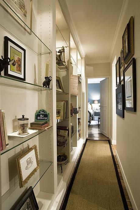 Hallway Bookshelf Ideas Dark Hallway Ideas, Long Hallway Runners, Hallway Ideas Diy, Hallway Pictures, Interior Design Blogs, Large Hallway, Long Hallway, Hallway Storage, Hallway Ideas Colour