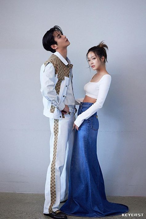 Destined with You - Dreamy couple #4256915 - MyDramaList Cute Korean Fashion, Techno Outfit, Jo Bo-ah, Korean Drama Stars, Bridesmaid Saree, Korean Couple, Vogue Korea, Foto Ideas Instagram, Couple Photography Poses