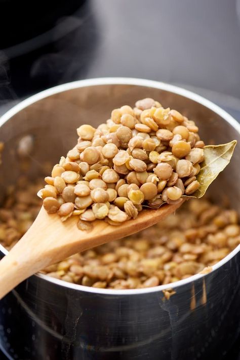 Green Lentil Recipes, Cooking Green Lentils, Cook Lentils, How To Cook Lentils, How To Cook Greens, Dried Lentils, Green Lentils, Meat Substitutes, Lentil Recipes