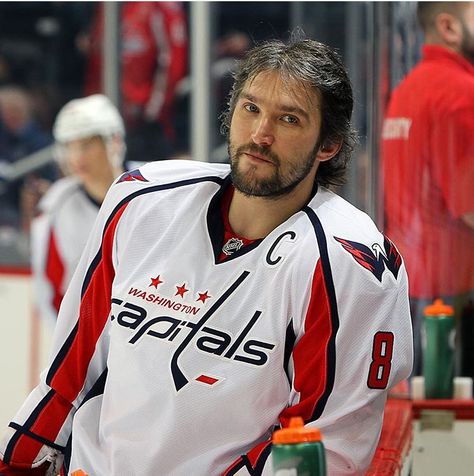 He looks WAY older than 30. Alexander Ovechkin, Alex Ovechkin, Sidney Crosby, Washington Capitals, Nhl Players, Hockey Players, Ice Hockey, Nhl, Motorcycle Jacket