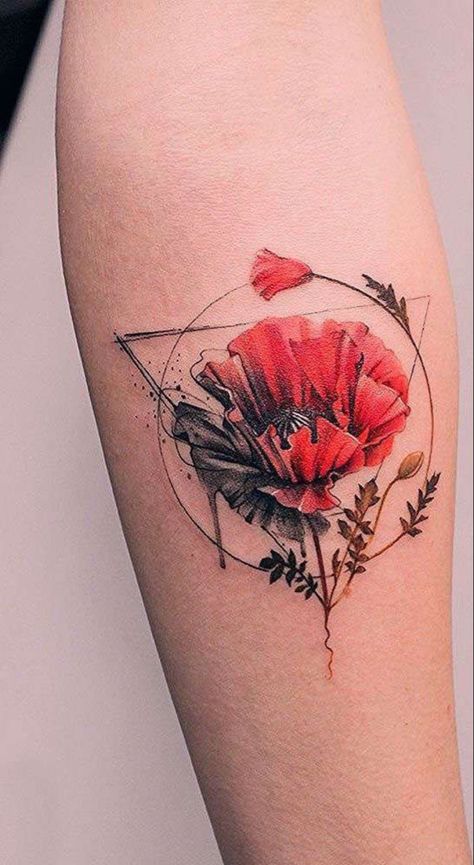 Geometric Tattoo Neck, Red Poppy Tattoo, Geometric Flower Tattoo, Tatoo 3d, Vintage Flower Tattoo, Poppy Flower Tattoo, Lower Leg Tattoos, Watercolor Tattoo Flower, Wildflower Tattoo