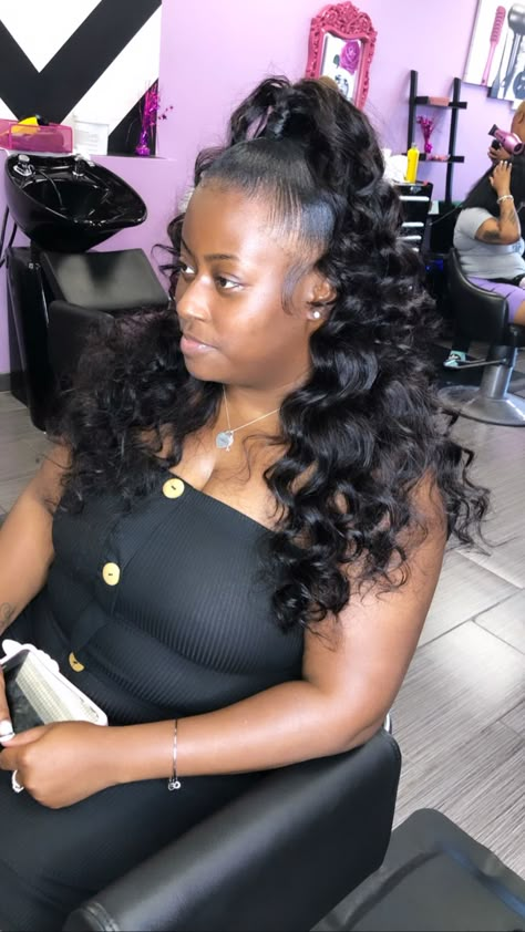 Wand Curl Ponytail, Wavy Ponytail Black Women, Long Hair Updo Prom, Up Do Ponytail, Straight Prom Hair, Curled Prom Hair, Curly Hair Sew In, Half Up Half Down Styles, Long Ponytail Hairstyles