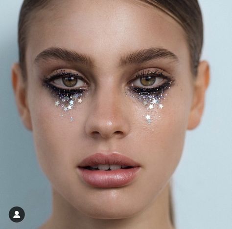 Editorial Make-up, Matte Make Up, Drag Make-up, Rave Makeup, Glitter Eye Makeup, Alternative Makeup, Smink Inspiration, New Mac, Creative Makeup Looks