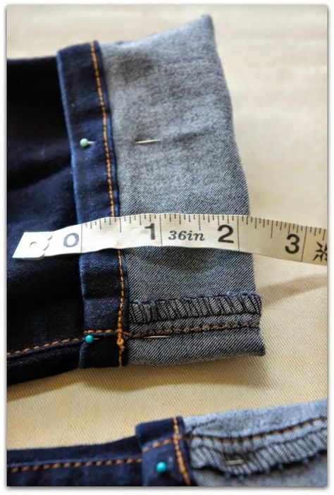 How to Hem Jeans and Keep the Original Hem--EASY tutorial Hemming Jeans By Hand, Heming Pants, Hemming Pants, Hemming Jeans, Sewing Hems, Office Tips, Original Hem, Colorful Hairstyles, Bargello Quilts