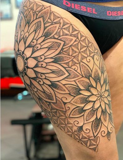 Bum Tattoo Women, Lotus Mandala Design, Mandala Hip Tattoo, Buddhist Symbol Tattoos, Beloved Tattoo, Mandala Thigh Tattoo, Dotwork Tattoo Mandala, Mandela Tattoo, Lotus Mandala Tattoo