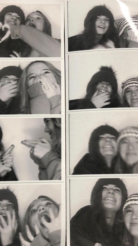 #photobooth #aesthetic #teenagedream #downtowngirl #aestheticphotos #friendship Friends Boy And Girl, Photobooth Aesthetic, Aesthetic Friends, Boy And Girl, Teenage Dream, Friend Pictures, Boy Girl, Photo Booth, Home Ideas