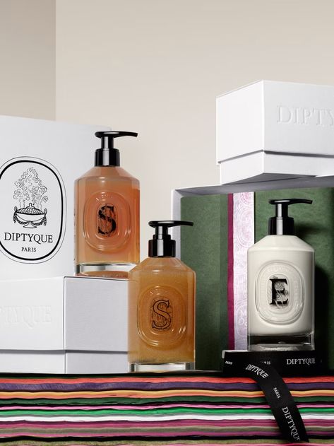 The Gift by Diptyque | Diptyque Paris Lavender And Rosemary, Diptyque Paris, Lavender Leaves, Summer Highlights, Provence Lavender, Cocamidopropyl Betaine, Lavender Honey, Classic Candles, Summer Scent