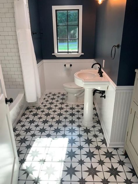 Black Beadboard Bathroom, Blue Guest Bathroom, Black Hardware Bathroom, White Pedestal Sink, Black And White Bathroom Floor, Midnight Blue Paint, Small Bathroom Renos, Pedestal Sink Bathroom, Small Full Bathroom