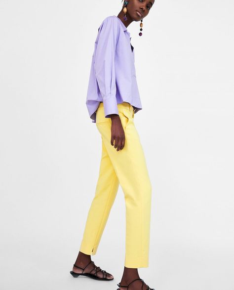 Lemon and Lilac - a perfect pastel outfit combo for Spring #HowToWearColour #Pastel Lilac Pants Outfit, Lemon Outfit, Outfit Color Combos, Lilac Pants, Lilac Pastel, Color Blocking Outfits, Pastel Outfit, Chino Trousers, Lemon Yellow