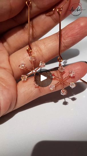 Snowflakes earring | Making jewelry for beginer | Eliminate summer days with cool snowflakes  #shortsvideo #diy #handmade | By Lan Anh HandmadeFacebook Snowflake Earrings Diy, Wrapping Stones, Holiday Beading, Wire Jewelry Designs, Snowflake Earrings, Earring Making, Earrings Diy, Wire Wrapping Stones, Beading Ideas