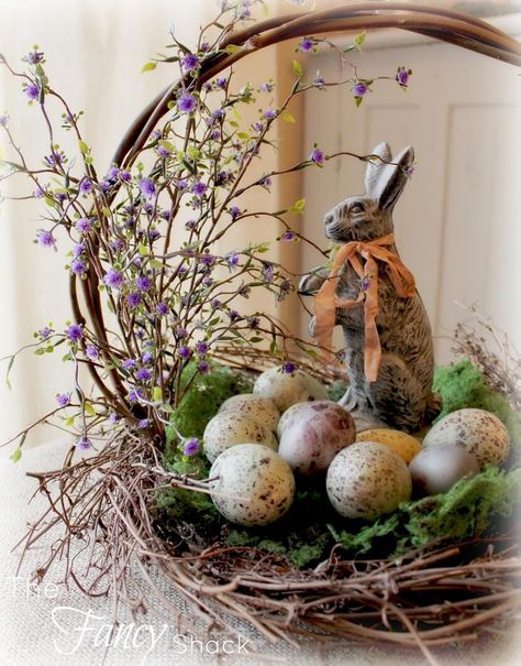 Basket with Speckled Eggs, Bouquet, and Bunny Diy – Velikonoce, Easter Decoration Ideas, Oster Dekor, Rustic Easter Decor, Rustic Easter, Speckled Eggs, Easter Tablescapes, Diy Ostern, Easter Blessings