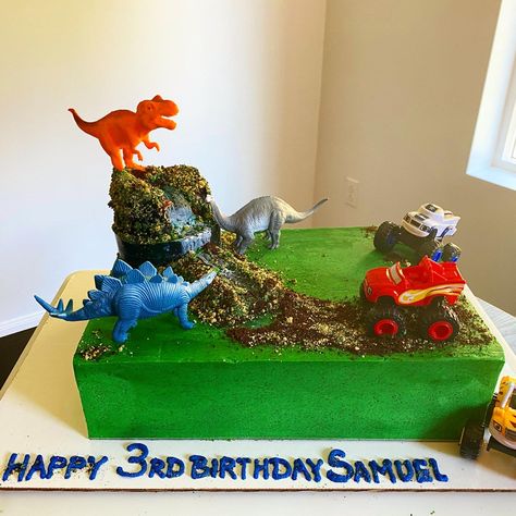 Dinosaur Cakes For Boys, Fête Jurassic Park, Dinasour Birthday, Dino Birthday Cake, T Rex Cake, Monster Truck Cake, Dinosaur Birthday Party Decorations, Dino Cake, Dinosaur Birthday Cakes