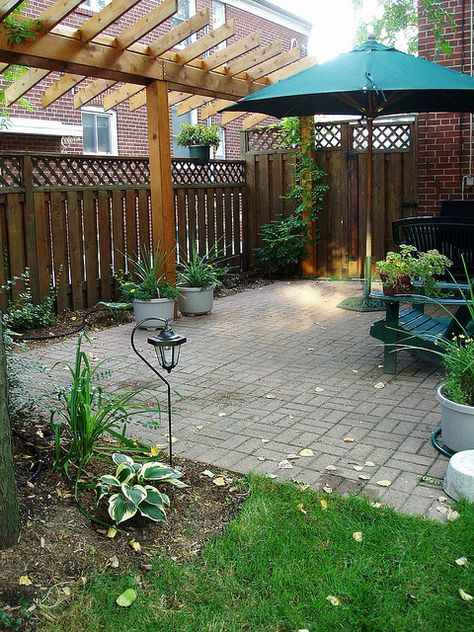 Backyard Privacy by Rainbow Landscaping, via Flickr Privacy Landscaping Backyard, Rustic Pergola, Small Pergola, Privacy Landscaping, Pergola Ideas, Backyard Privacy, Modern Garden Design, Patio Shade, Backyard Pergola