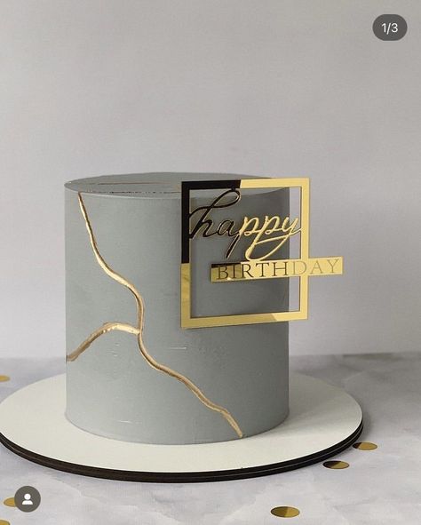 Simple Men Cake Ideas, Simple Cake For Men, 30th Birthday Ideas For Men Decorations, Men’s 30th Birthday Cake, Modern Birthday Cakes For Men, 40th Birthday Cakes For Men, Elegant Cake Design, Cake Design For Men, Modern Birthday Cakes