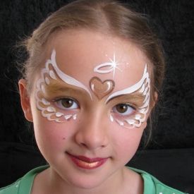 angel face Carnaval Make-up, Bodysuit Tattoos, Face Painting For Boys, Christmas Face Painting, Girl Face Painting, Angel Makeup, Face Painting Easy, Kids Face Paint, Boris Vallejo