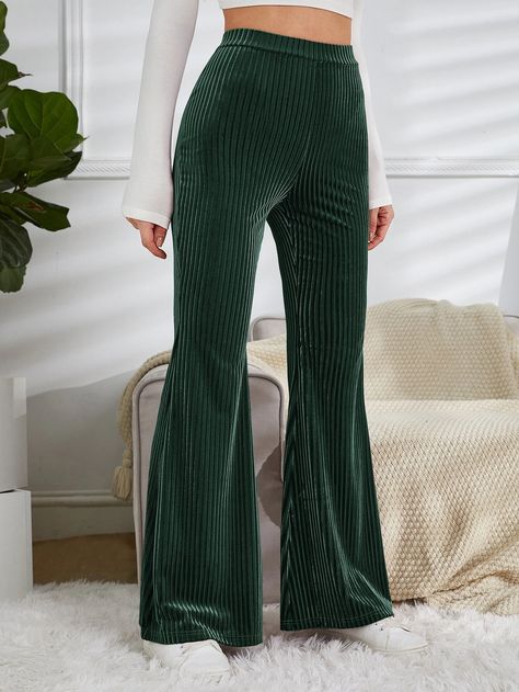 SHEIN EZwear High Waist Flare Leg Velvet Pants | SHEIN USA Green Velvet Pants Outfits, Green Velvet Pants, Green Outfits For Women, Dark Green Pants, Casual Attire For Women, Ladies Blouse Designs, Velvet Trousers, Casual Wide Leg Pants, Legging Outfits