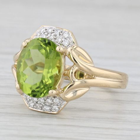 Peridot ring gold