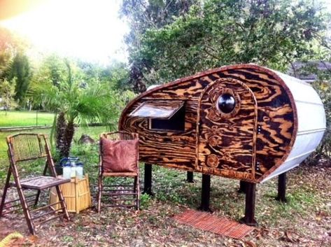 Beautiful Custom Wood Teardrop Camper 001 Forest Shelter, Camper Crafts, Retreat Cabin, Cabin Woods, Deer Blinds, Micro Cabin, Camper Trailer For Sale, Cabin Diy, Diy Tiny House