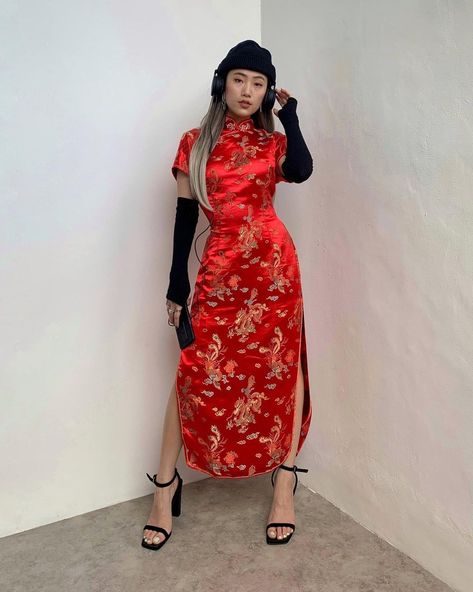 Chinese New Years Outfit, Chinese New Year Outfit Casual, Dress And Stockings Outfit, Chinese Inspired Outfits, Chinese New Year Outfits, Chinese Dress Outfit, Bhutanese Clothing, Lunar New Year Outfit, Outfit For New Year