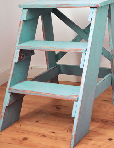 stool Step Stool For Bed, End Table Plans, Ladder Ideas, Staining Furniture, Wooden Step Stool, Beginner Woodworking Projects, Step Ladder, Diy Chair, Stool Chair