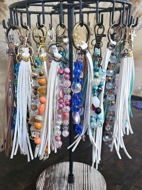 Handmade keychains, purse clips Charms Jewelry Ideas, Purse Charms Diy Ideas, Key Chain Charms, Diy Bead Keychain Ideas, Popular Crafts To Make And Sell, Purse Charms Diy How To Make, Diy Purse Charms, Diy Keychain Ideas Easy, Bag Charms Diy