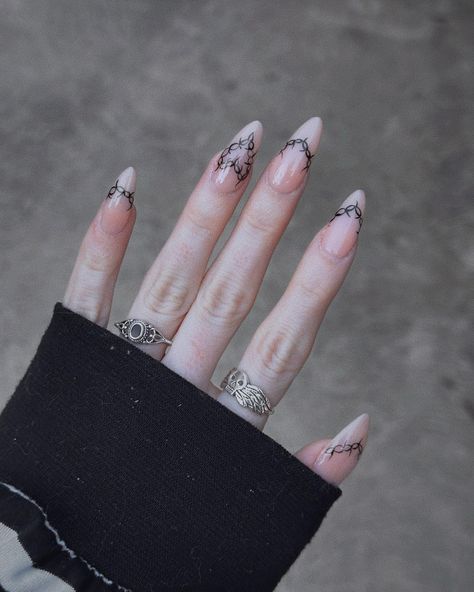 lil barbed wire moment . . as always, killed by @drew_nailstudio #barbedwirenails #barbwirenails #barbwire #barbedwire #alternativenails #edgynails #gothnails #naildesigns #nailinspo #spookynails #nailart #fallnails Barbed Wire Nail Art, Gothic French Tip Nails, Alternative French Tip Nails, Barb Wire Nails, Barbwire Nails, Barbed Wire Nails, Wire Nail Art, Witchy Nails, Gothic Nails