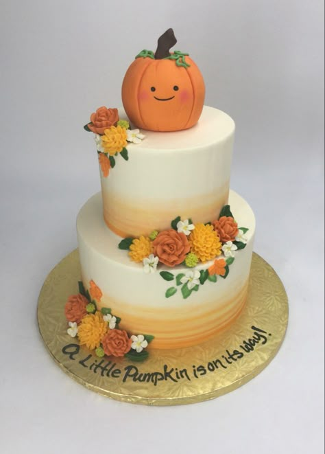 Little Pumpkin Cake Ideas, Fall Theme Baby Shower Cake, Pumpkin Theme Baby Shower Cake, Fall Baby Shower Cakes Girl, A Little Pumpkin Is On The Way Cake, Fall First Birthday Cake, Baby Shower Pumpkin Cake, Fall Gender Reveal Cake, Pumpkin Gender Reveal Cake