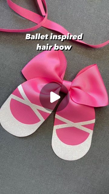 Ballet Hairstyles, Girl Hair Dos, Making Bows, Hair Bow Tutorial, Bows Diy Ribbon, Bow Tutorial, Handmade Hair Bows, Glitter Ribbon, Quick Gifts