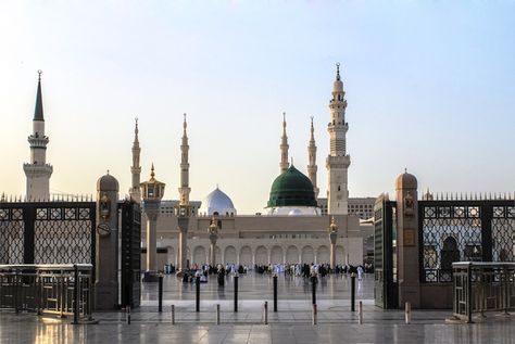 Madina Sharif Images Full Hd, Madina Sharif Images, Kaaba Sharif, Madina Pak, Urdu Naat, Al Masjid An Nabawi, Black Magic For Love, Madina Sharif, Green Dome