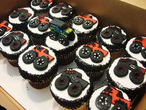 custom cupcakes | Monster truck theme cupcakes for client. | Amy Eilert | Flickr Monster Jam Cupcakes, Ford Truck Cake, Monster Truck Birthday Party Ideas Food, Truck Cake Ideas, Monster Truck Cupcakes, Cake Truck, Truck Cupcakes, Monster Truck Birthday Party, Monster Jam Birthday