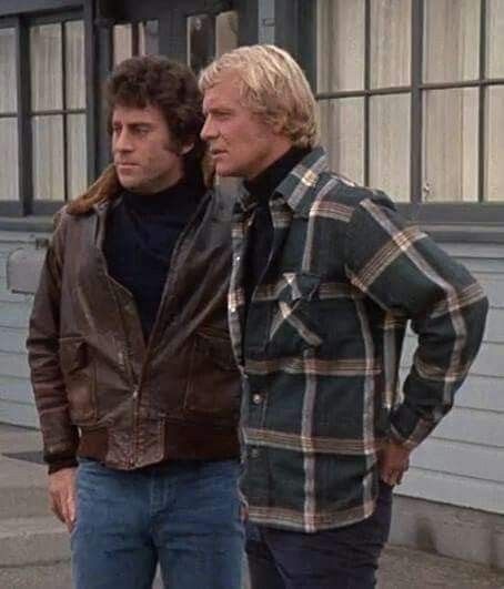 Starsky and Hutch Mv Bill, Cops Tv Show, Hutch Styling, Starsky And Hutch, Paul Michael Glaser, David Soul, Hutch Makeover, 70s Tv Shows, Neon Noir