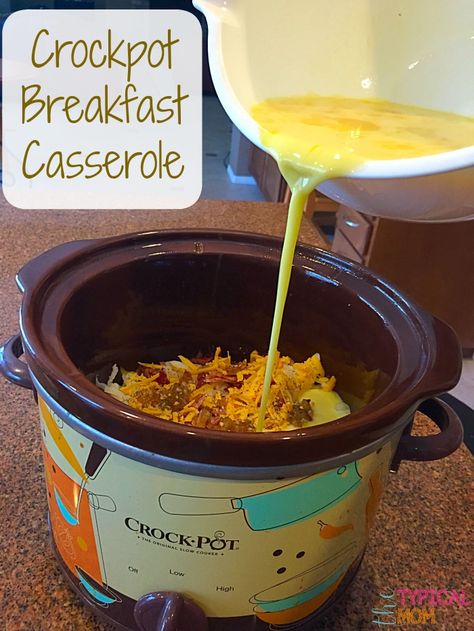 Crockpot Breakfast Casserole Recipe that's so easy to do and great to cook overnight or make for a brunch. Simple and delicious slow cooker recipe. #simplypotatoes #ad Egg Hashbrown, Casserole Crockpot, Vegan Steak, Crockpot Breakfast Casserole, Breakfast Casserole Recipe, Slow Cooker Breakfast, Delicious Slow Cooker Recipes, Breakfast Eggs, Crockpot Breakfast