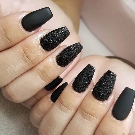 Black textures are perfect for the season! (Or all the time tbh). Black matte + black sugar = 🖤 These nails were done with gel-x extension!… Matte Black Sns Nails, Black Sugar Nails, Sugar Nails, Matte Black Nails, Black Sugar, Sns Nails, Trendy Nail Art Designs, Trendy Nail, Look Good Feel Good