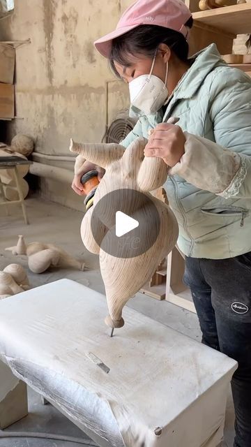 Wood Carving Art Sculpture, Woodturning Art, Wood Artist, Wood Carving Art, Think About It, Woodturning, Wood Sculpture, Wood Turning, Wood Design