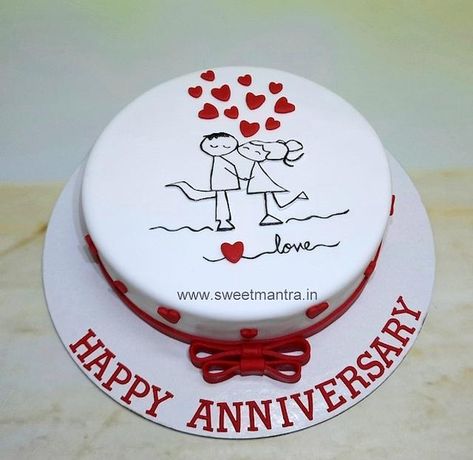 6 Month Anniversary Cake, 25 Th Anniversary Cake, Latest Anniversary Cake Designs, 1st Anniversary Cake, Whipped Cream Cake, Anniversary Cake Designs, Customised Cakes, 6 Month Anniversary, Valentine Cake