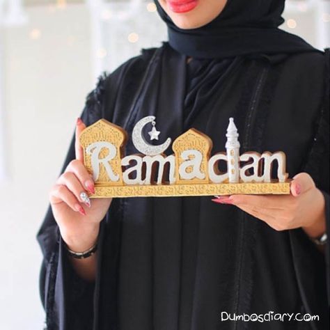 Ramadan is coming  2018 Photo Ramadan, Ramadan Is Coming, Ramadan Dp, Decoraciones Ramadan, Ramdan Kareem, Ramadhan Mubarak, Ramadan Wishes, Islam Ramadan, Black Hijab