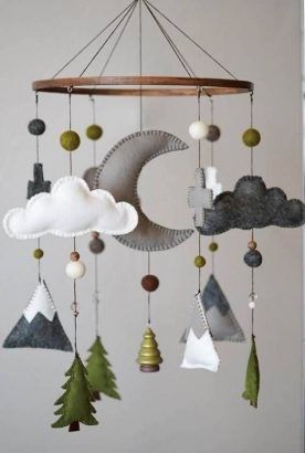 Perlengkapan Bayi Diy, Diy Baby Mobile, Baby Mobil, Mountain Nursery, Baby Nursery Neutral, Trendy Baby Nursery, Felt Mobile, Nursery Baby Room, Nursery Mobile