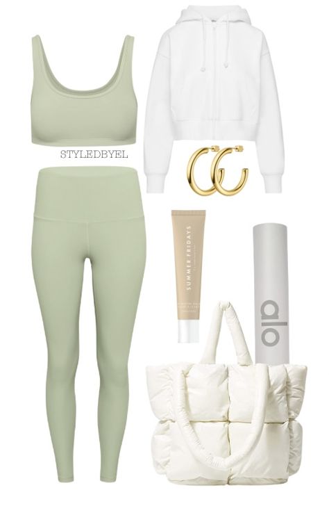 #fashion #workoutfitswomen #yoga #green #aesthetic #workout #summerfridays #nyc #outfitstyle Green Yoga Outfit, Athletic Wear Aesthetic, Workout Wear Outfits, Baddie Workout, Boho Athleisure, Class Workout, Aesthetic Workout, Workout Fits Women, Pilates Clothes