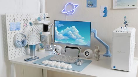 Blue Desk Ideas, Pink And Blue Desk Setup, Light Blue Pc Setup, Blue Aesthetic Computer, Blue Desk Setup, Blue Desk Aesthetic, Light Blue Gaming Setup, White And Blue Pc Setup, Sky Blue Gaming Setup