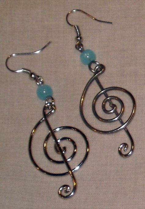 Music Note earrings Anting Manik, Wire Jewelery, Bijoux Fil Aluminium, Support Women, Music Jewelry, Wire Jewelry Designs, Diy Wire Jewelry, Musical Notes, Wire Work Jewelry