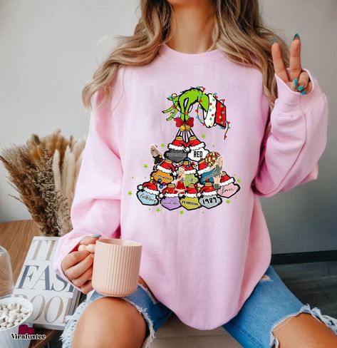 Vintage Taylor Swift Christmas Eras Tour Grinch's Version Sweatshirt, Taylor Swift Eras Tour Sweatshirt Check more at https://viralustee.com/product/vintage-taylor-swift-christmas-eras-tour-grinchs-version-sweatshirt-taylor-swift-eras-tour-sweatshirt/ Vintage Taylor Swift, Sweatshirt Taylor Swift, Eras Tour Sweatshirt, Taylor Swift Christmas, Taylor Swift Eras Tour, Taylor Swift Eras, Eras Tour, Christmas List, Christmas Shirts