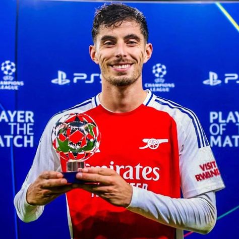 Kai Havertz has been named MAN OF THE MATCH for the game between Arsenal and PSG 🇩🇪🏅 #ChampionsLeague #Arsenal #psg #kaihavertz Havertz Arsenal, Kai Havertz, Man Of The Match, Champions League, Arsenal, The Game, Football, Quick Saves, American Football