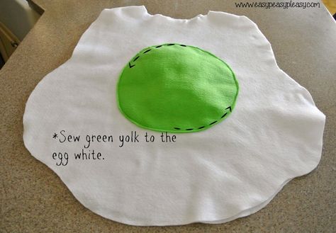 Dr. Seuss Green Eggs and Ham DIY Egg Costume - Easy Peasy Pleasy Deviled Egg Costume Diy, Green Eggs And Ham Costume, Egg Costume Diy, Dr Seuss Diy Costumes, Deviled Egg Costume, Seuss Costumes, Dr Seuss Costumes, Ham Shirt, Storybook Character Costumes